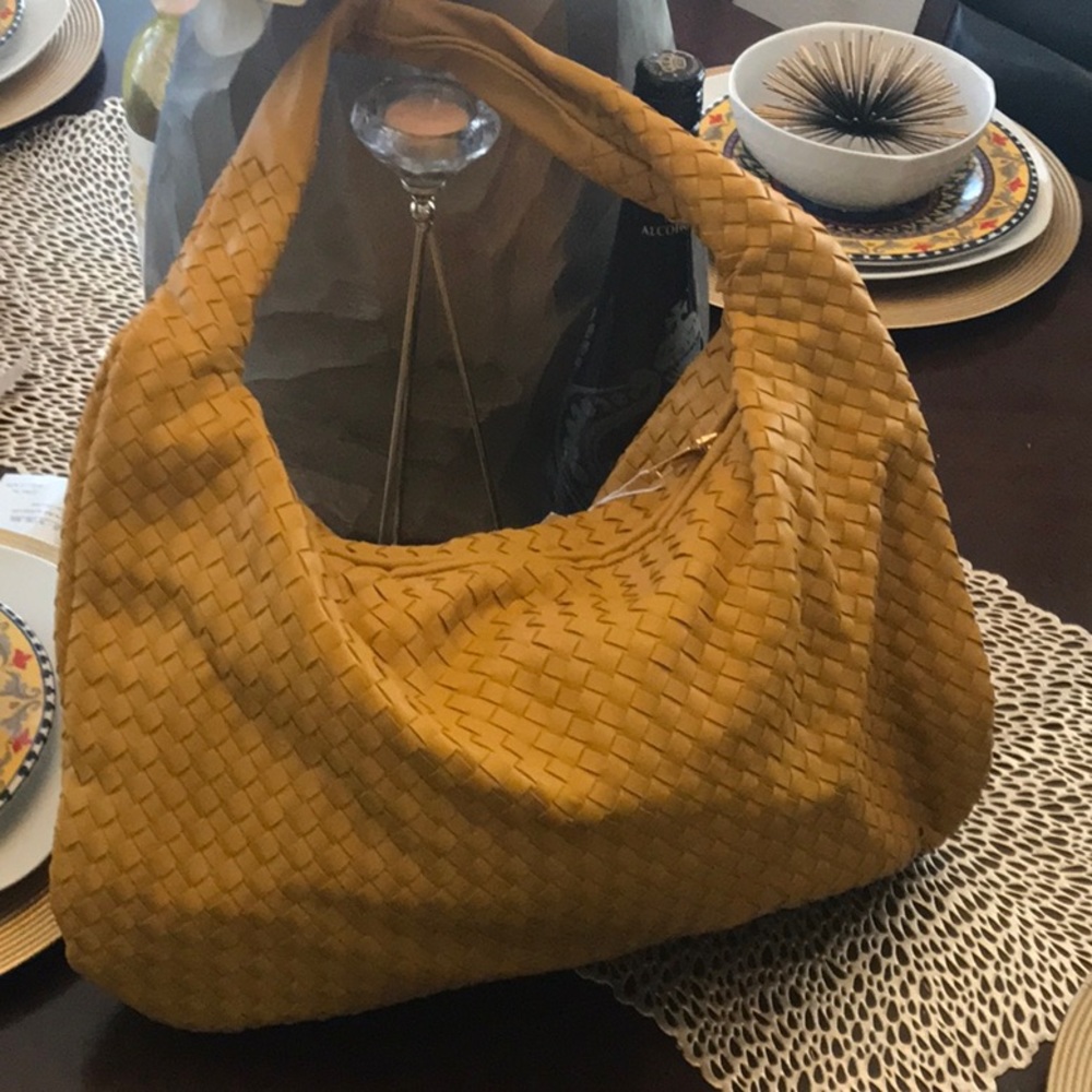 MUSTARD YELLOW LEATHER WOVE SHOULDER BAG